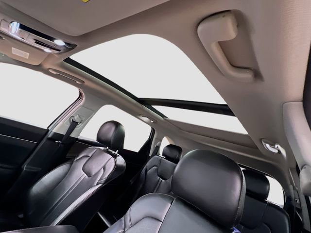 Certified 2022 Kia Sorento EX w/ Panoramic Sunroof Package image 22