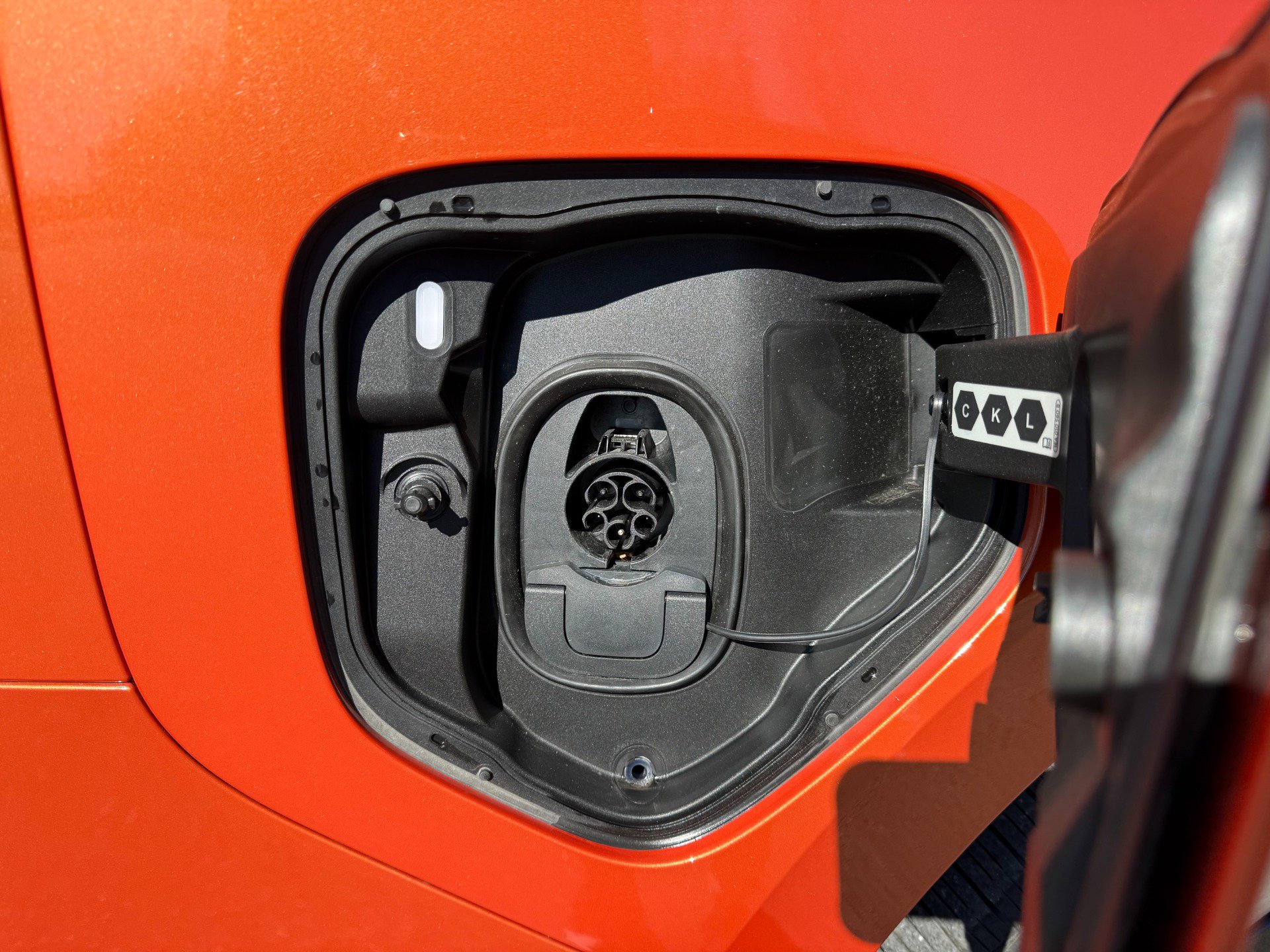 Used 2025 Volkswagen ID. Buzz Pro S Plus image 11