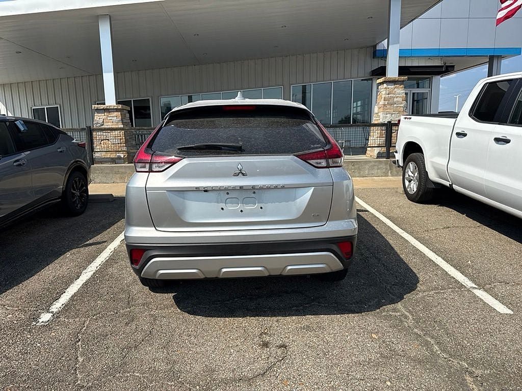Used 2025 Mitsubishi Eclipse Cross SEL AWD/4WD image 3