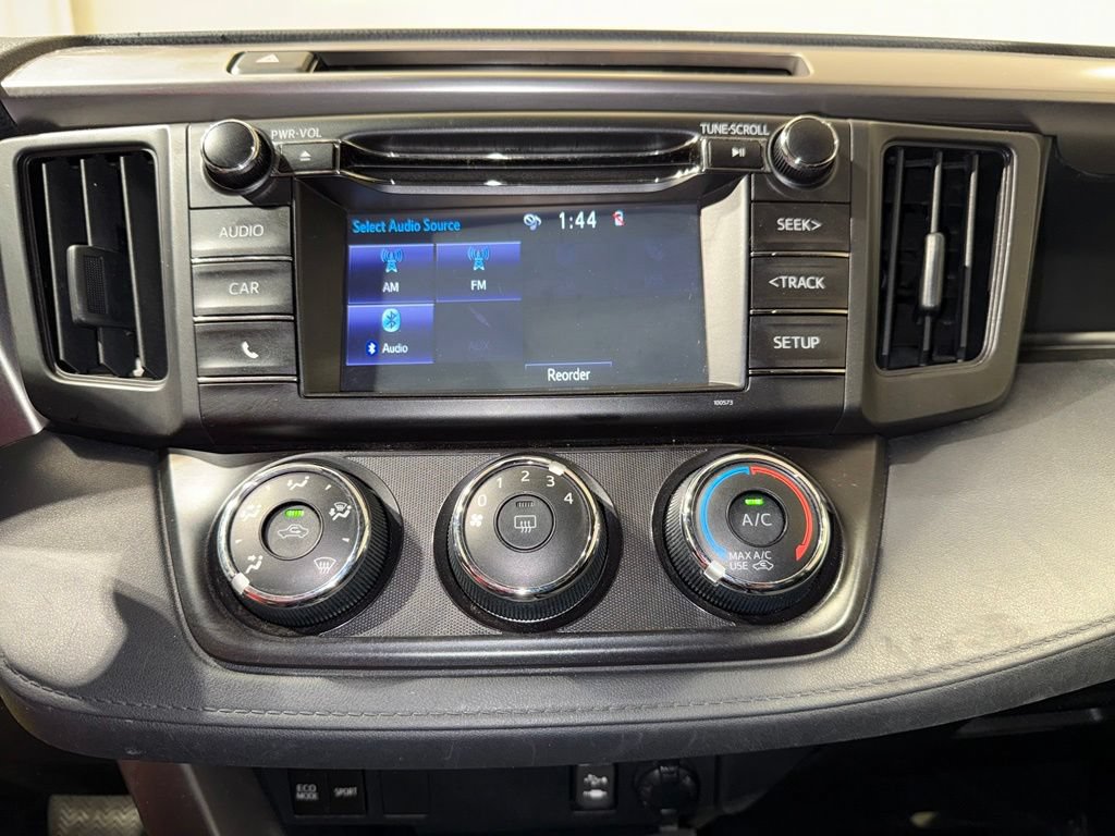 Used 2018 Toyota RAV4 LE w/ All Weather Liner Package AWD/4WD image 25
