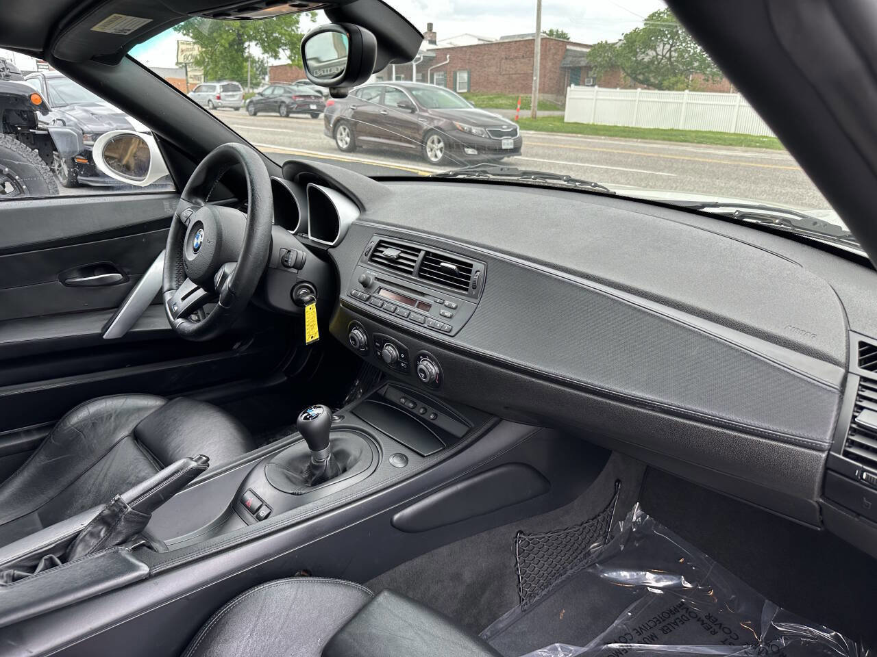 Used 2008 BMW M Roadster Base 2dr Convertible image 10