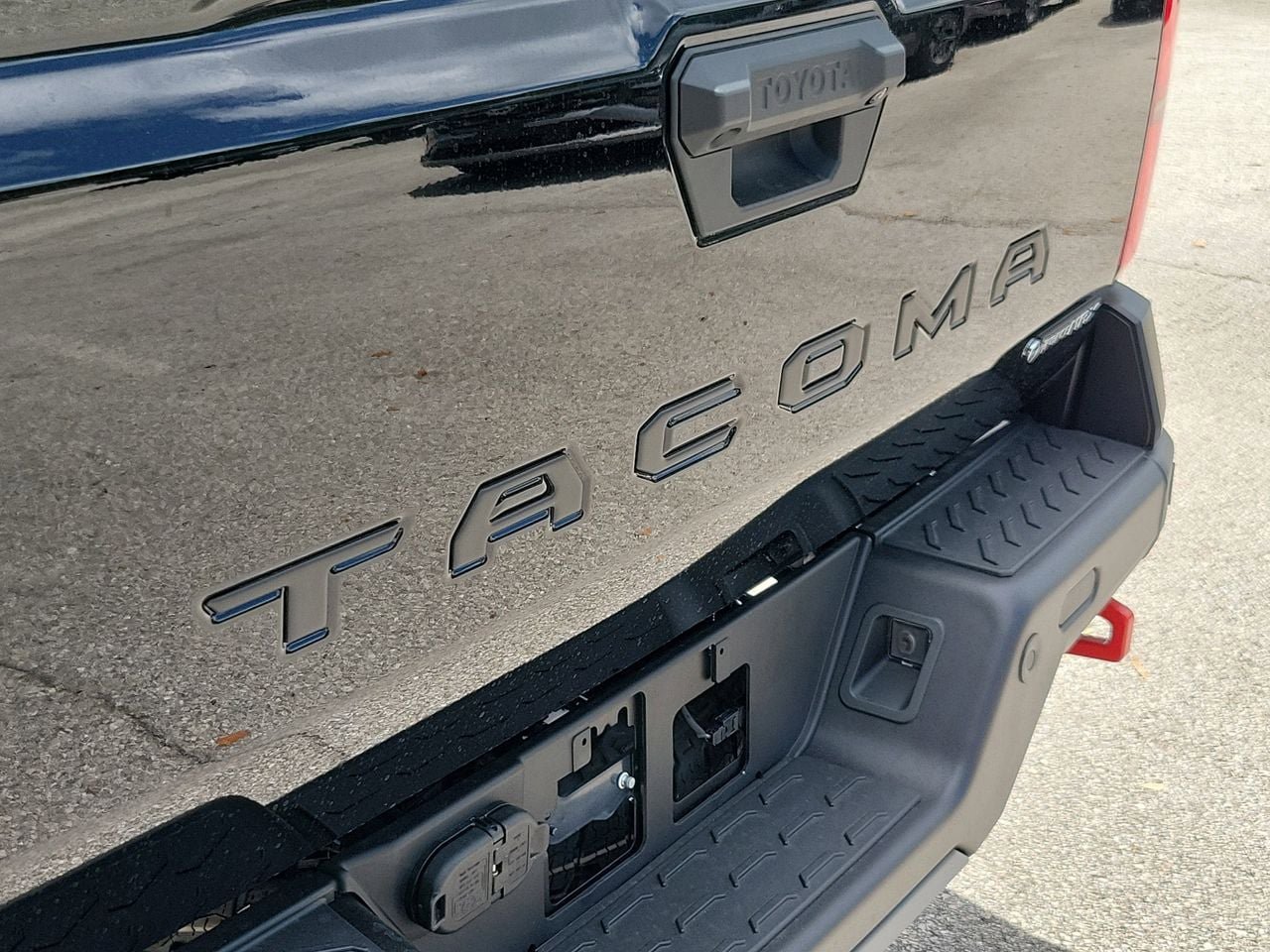New 2026 Toyota Tacoma 4x4 Double Cab Hybrid image 6