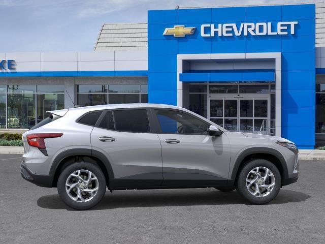 New 2026 Chevrolet Trax LS w/ LS Convenience Package FWD image 44