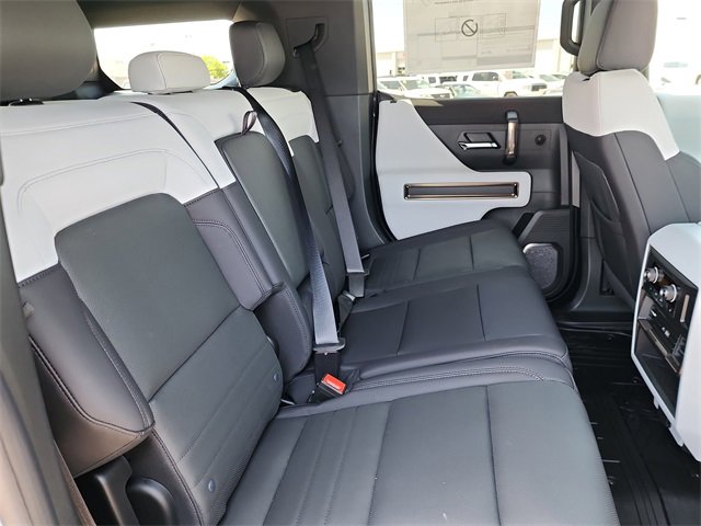 New 2025 GMC Hummer EV 2X image 18