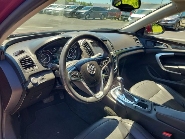 Used 2017 Buick Regal Sport Touring FWD image 18