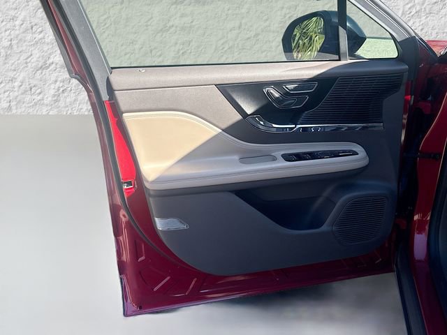 Used 2020 Lincoln Corsair FWD image 21