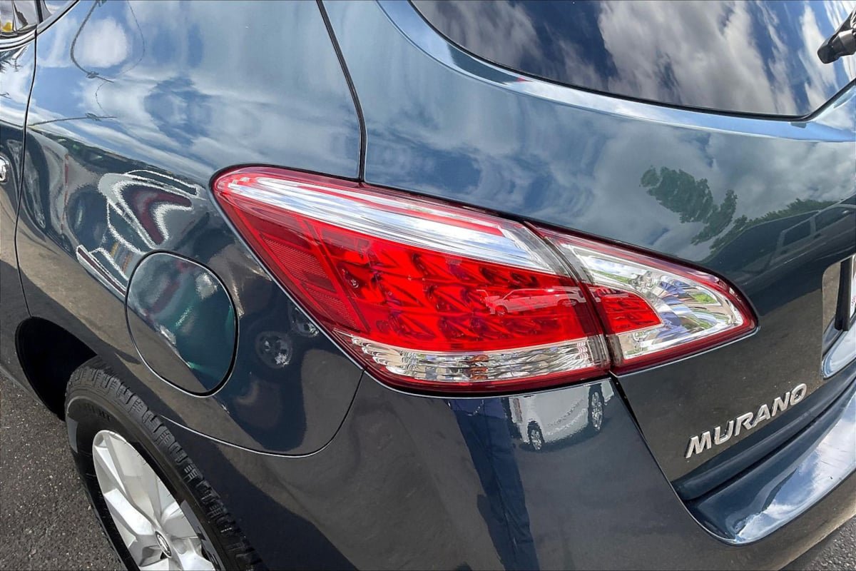 Used 2012 Nissan Murano SV AWD/4WD image 22