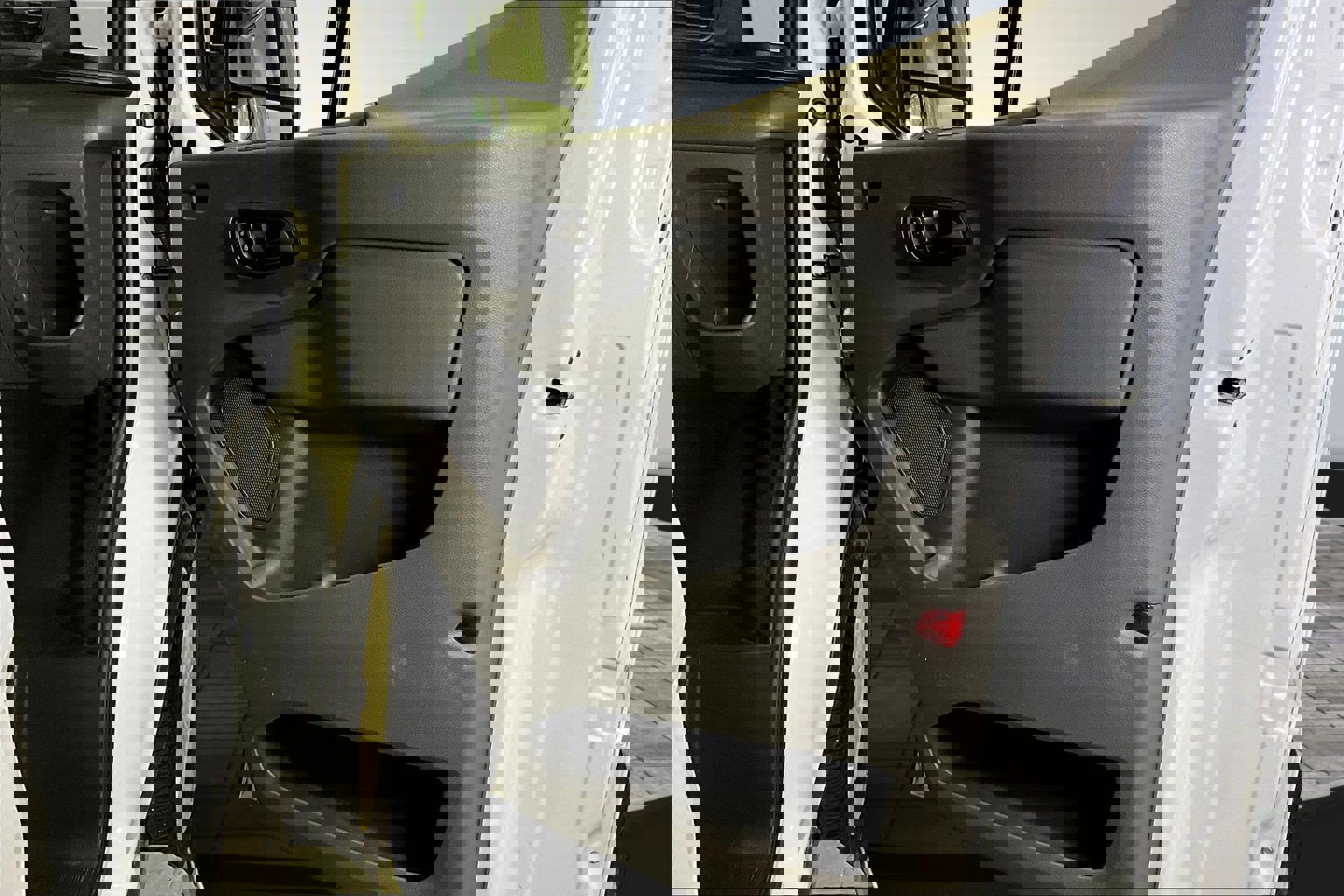 Used 2024 Ford Transit 250 Low Roof w/ Exterior Upgrade Package image 26