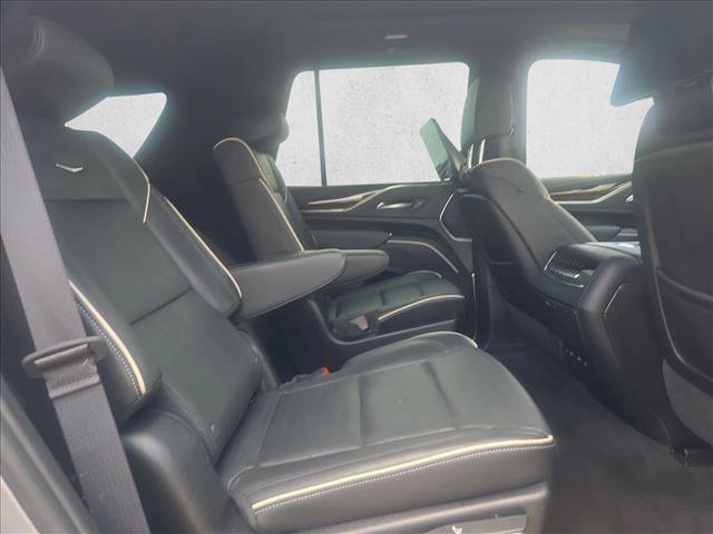 Used 2024 Cadillac Escalade Premium Luxury w/ Performance Package AWD/4WD image 20