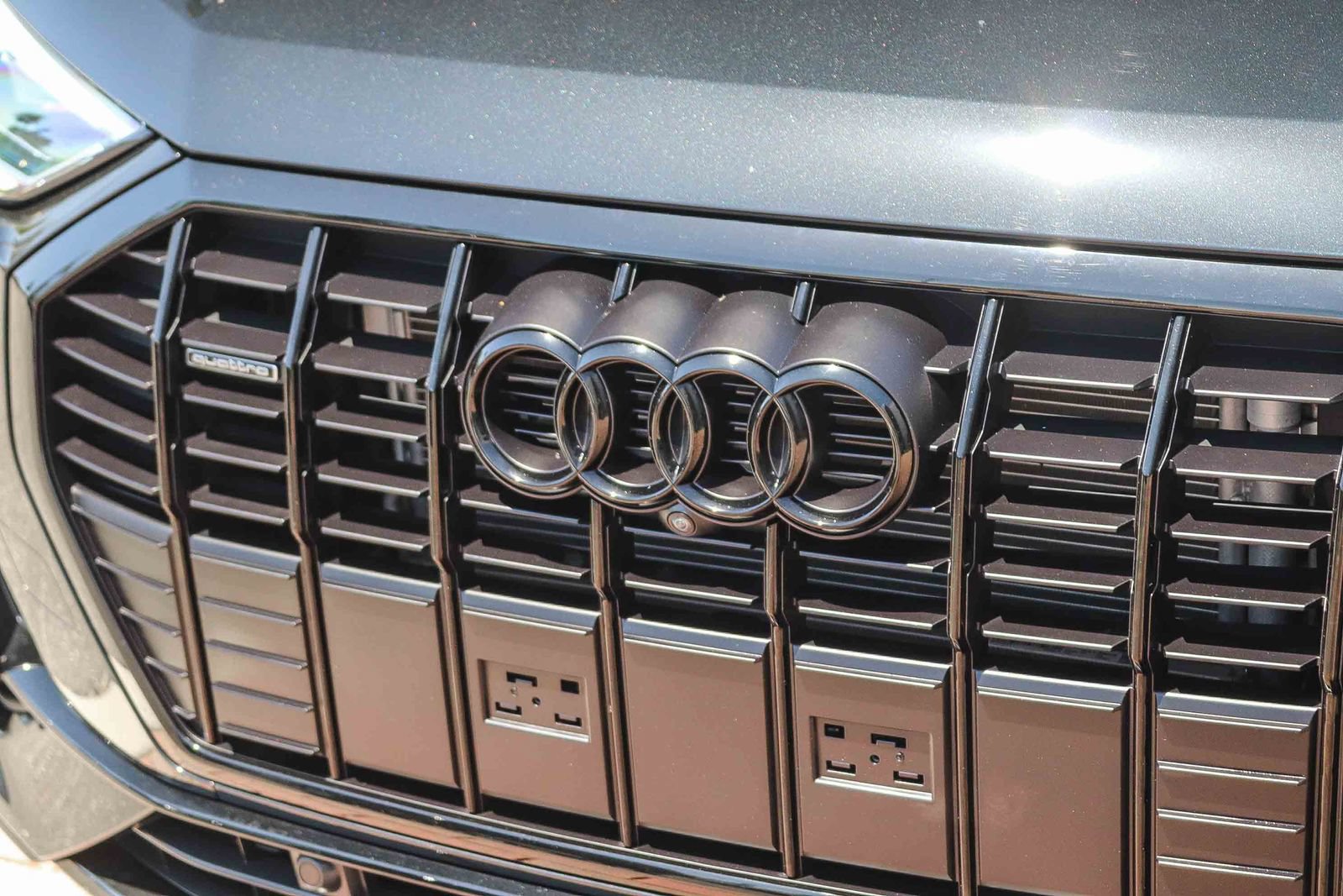 Certified 2024 Audi Q3 2.0T Premium Plus w/ Premium Plus Package AWD/4WD image 13