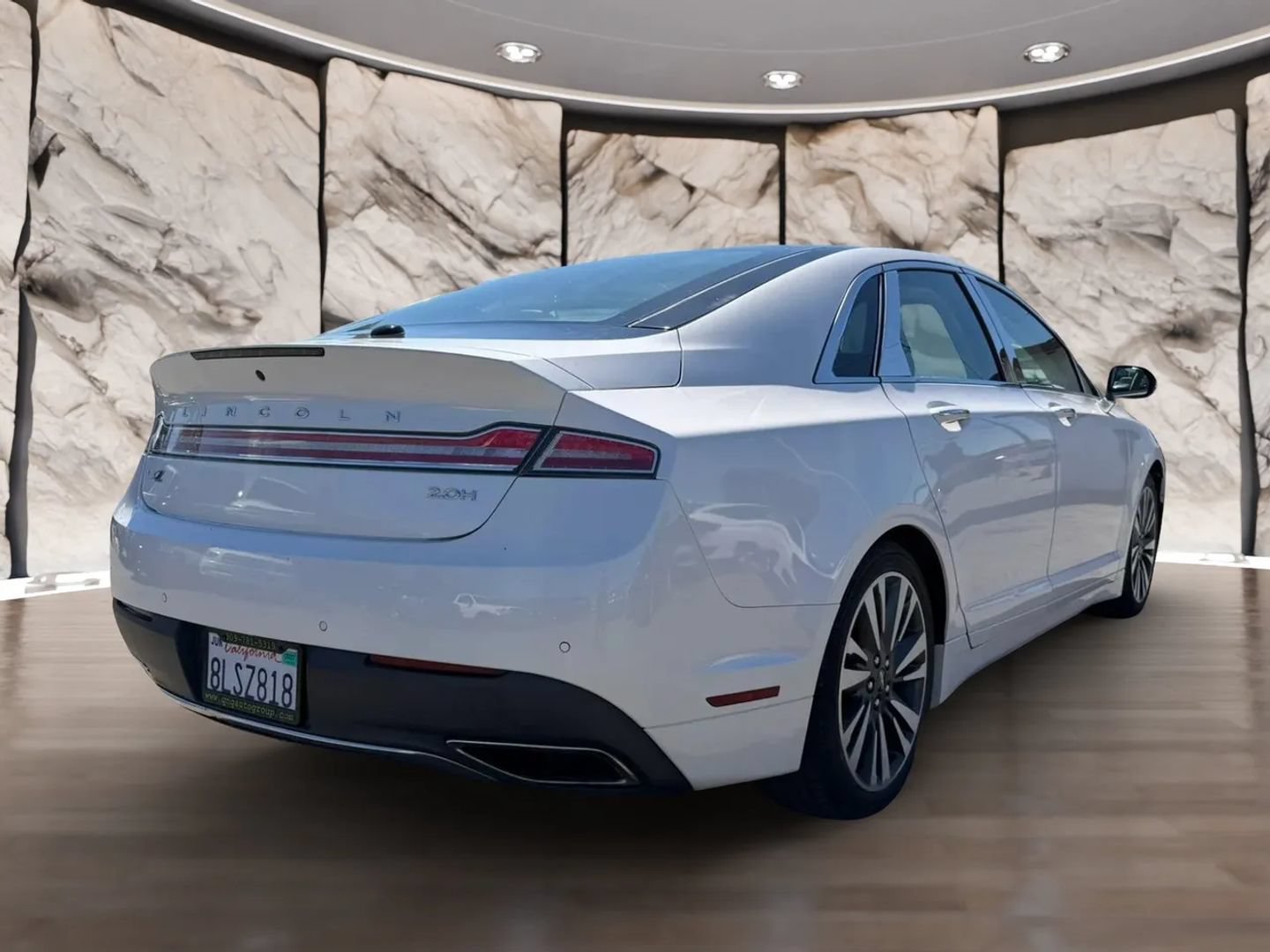 Used 2017 Lincoln MKZ Reserve w/ Climate Package FWD image 6
