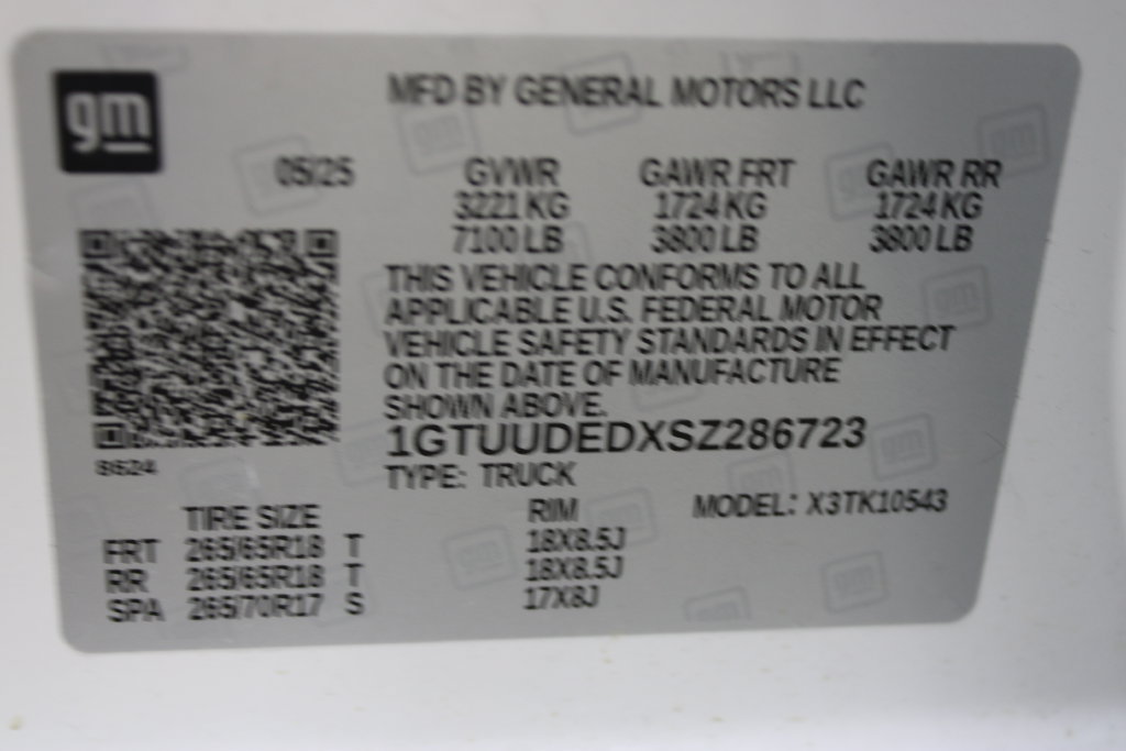 Used 2025 GMC Sierra 1500 SLT AWD/4WD image 31