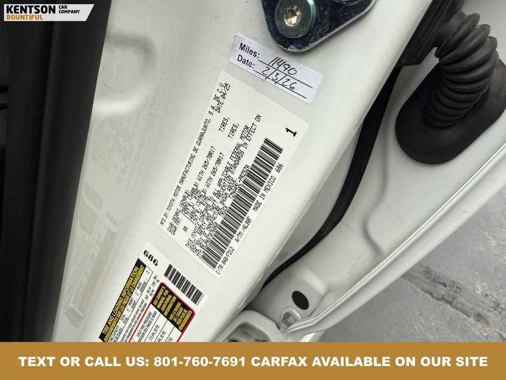 Used 2025 Toyota Tacoma TRD Off-Road image 35