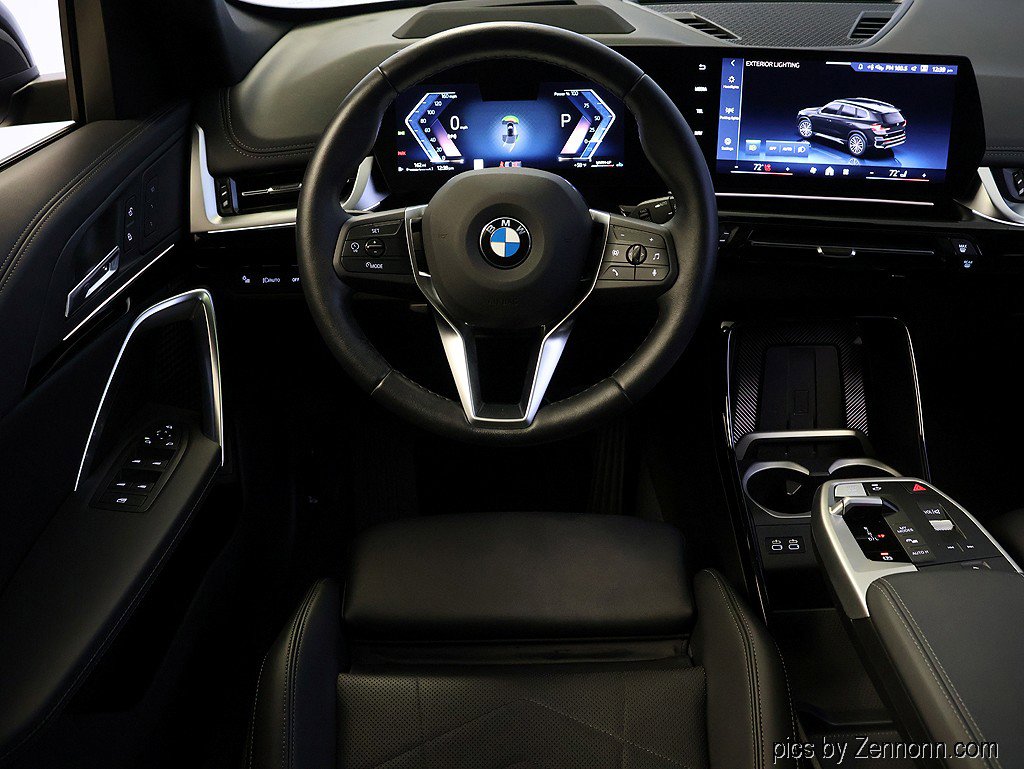 Certified 2025 BMW X1 xDrive28i image 15