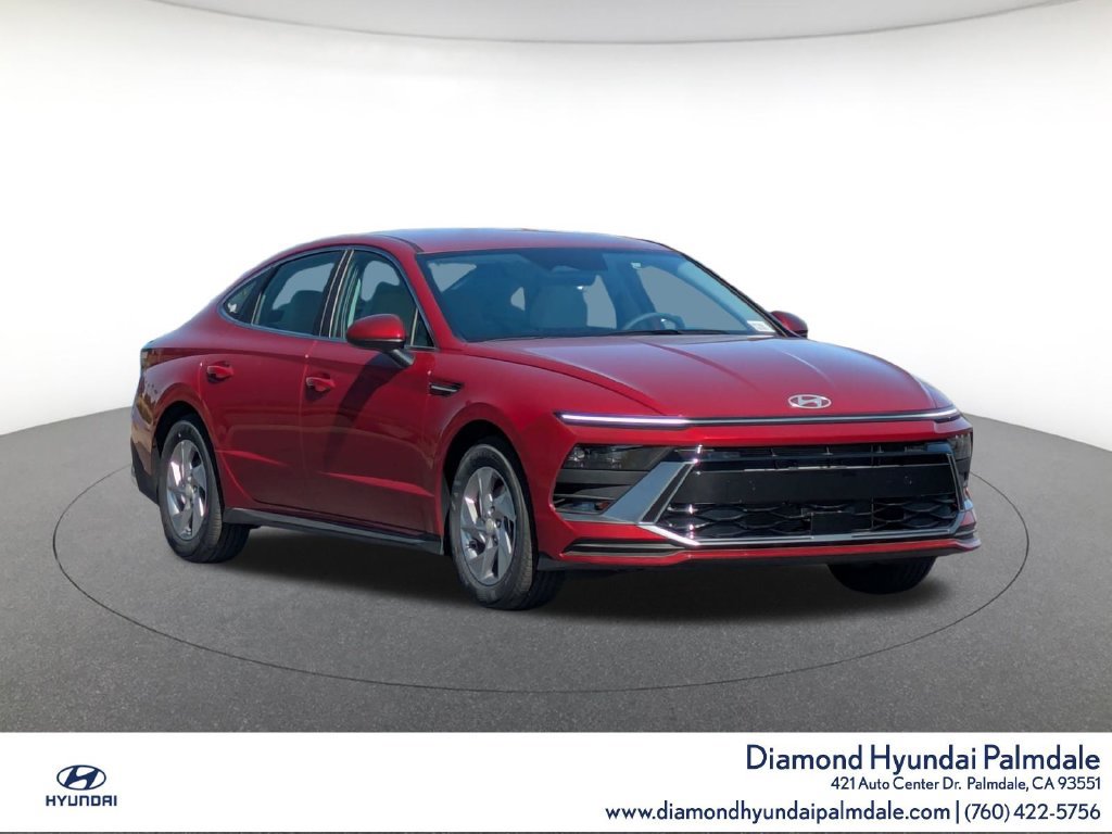 Used 2025 Hyundai Sonata SE FWD image 1