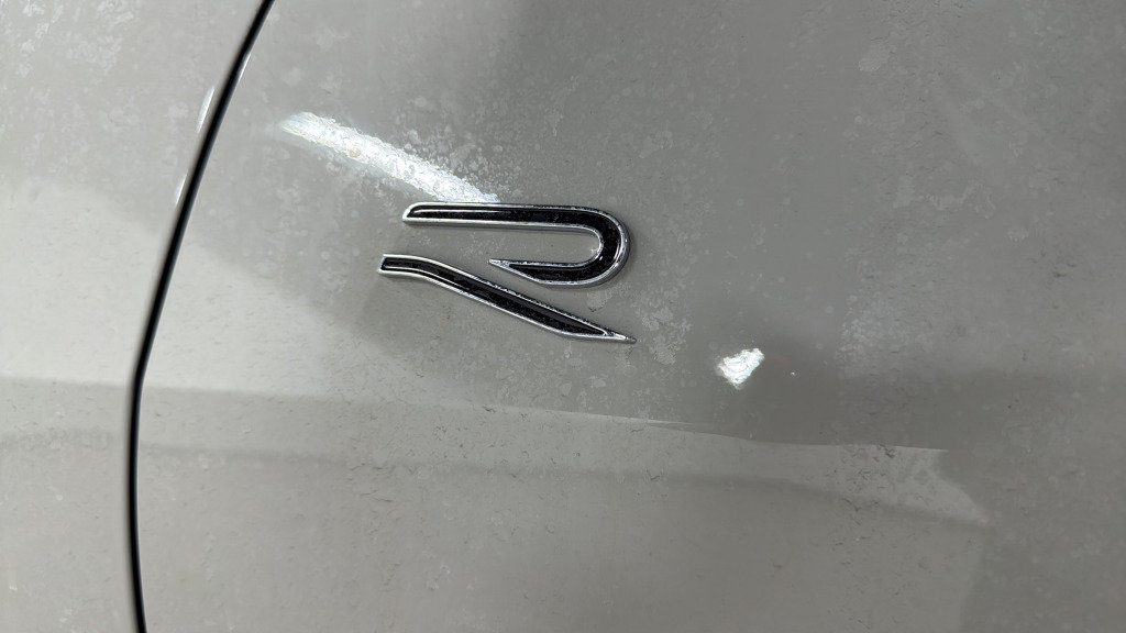 New 2026 Volkswagen Tiguan SE R-Line AWD/4WD image 38