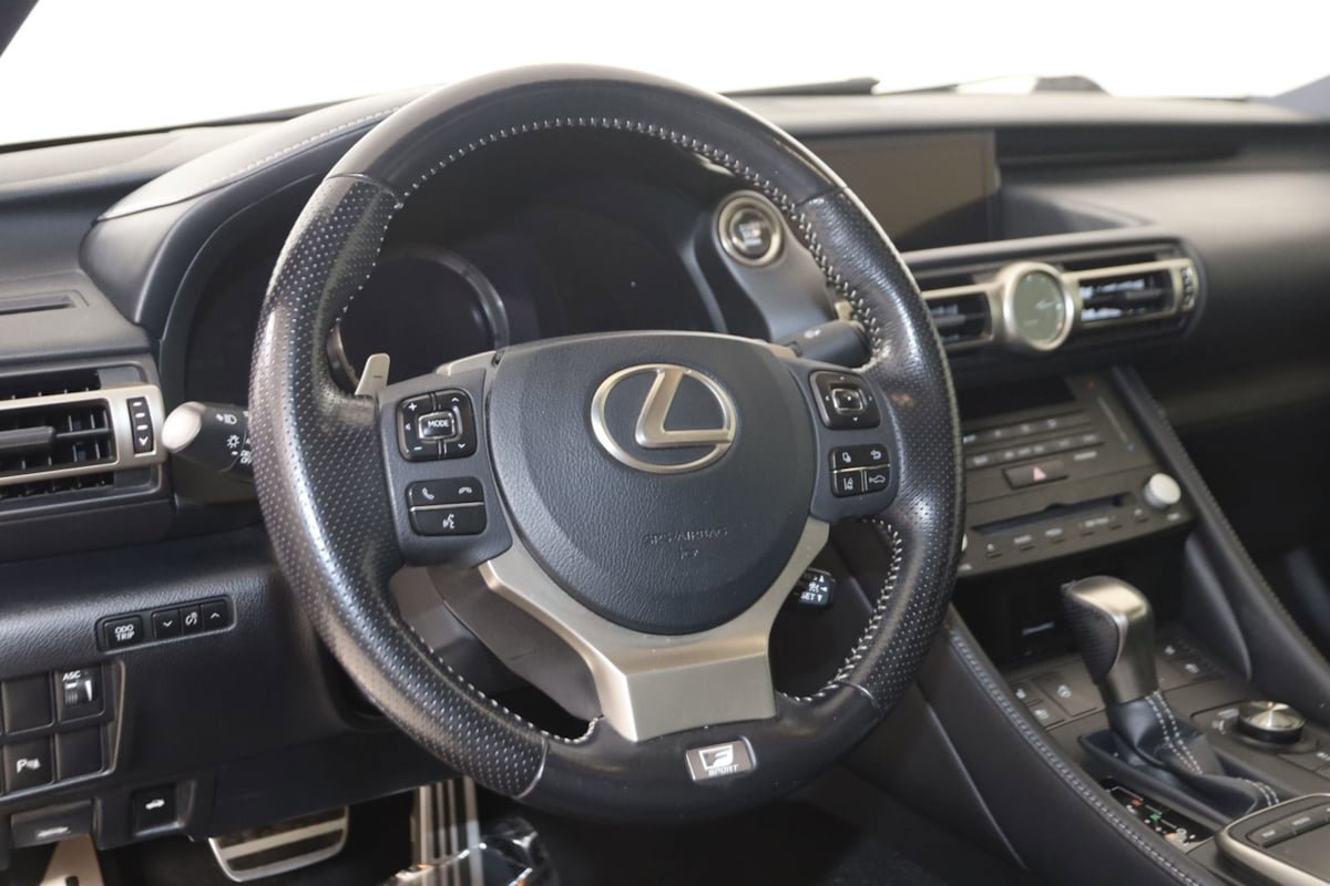 Used 2019 Lexus RC 350 F Sport w/ Accessory Package RWD image 6