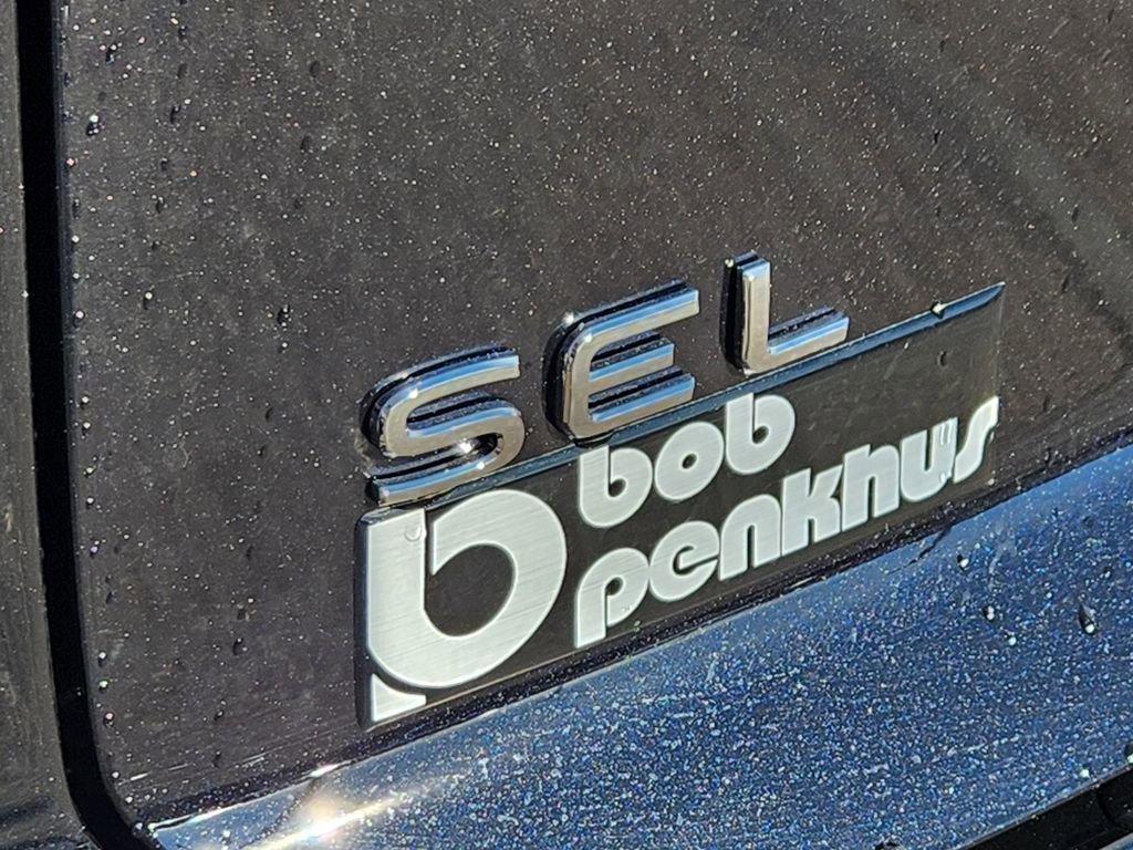 New 2026 Volkswagen Atlas Cross Sport SEL Premium R-Line image 30