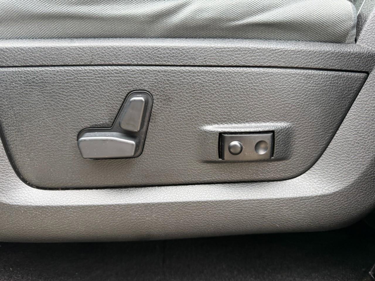 Used 2018 RAM 1500 Big Horn image 23