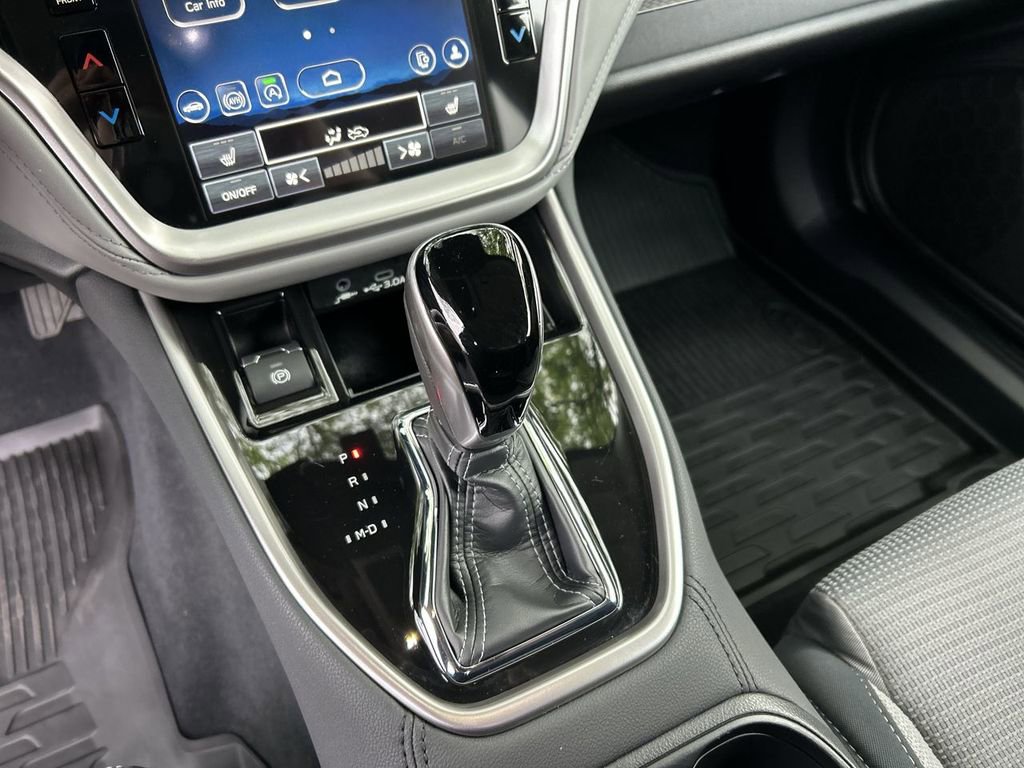 Certified 2025 Subaru Outback Premium AWD/4WD image 22