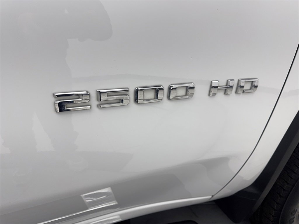 Used 2024 Chevrolet Silverado 2500 LT image 26