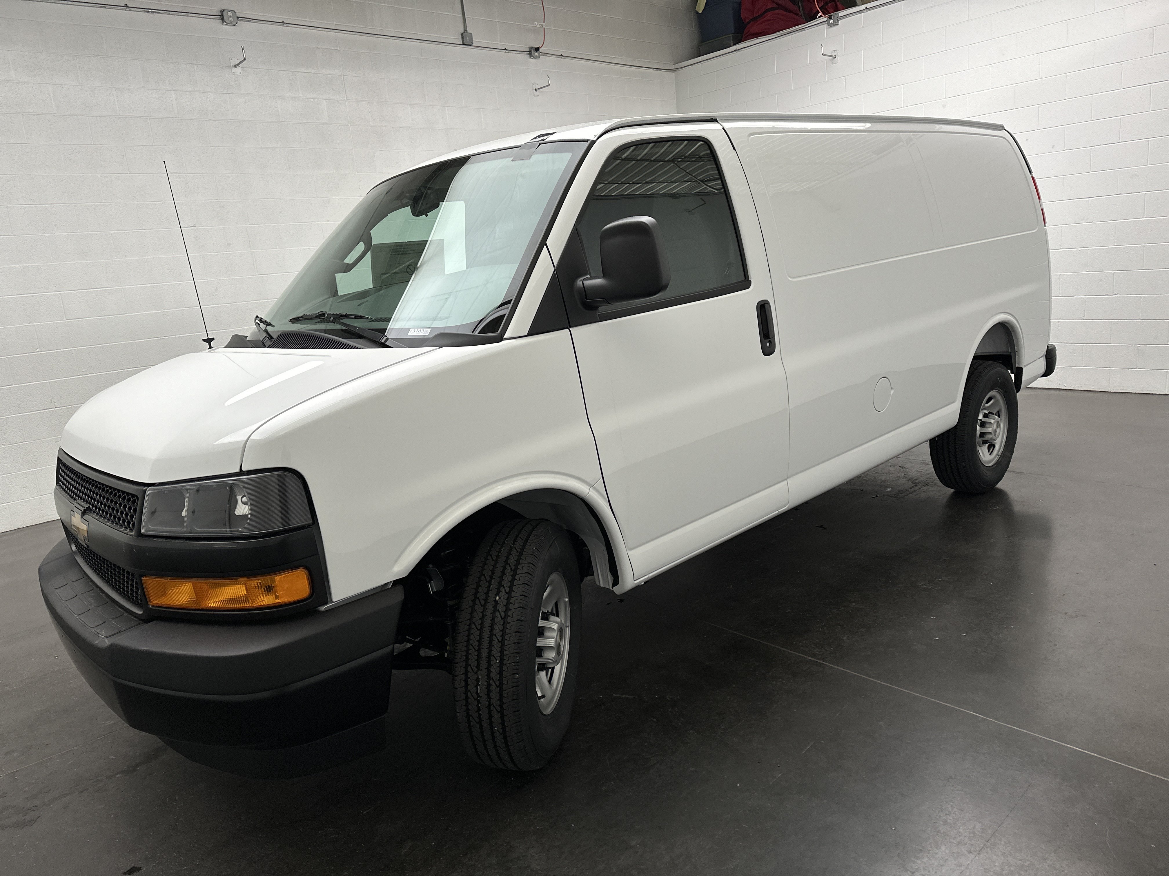 New 2026 Chevrolet Express 2500 w/ Driver Convenience Package RWD image 4