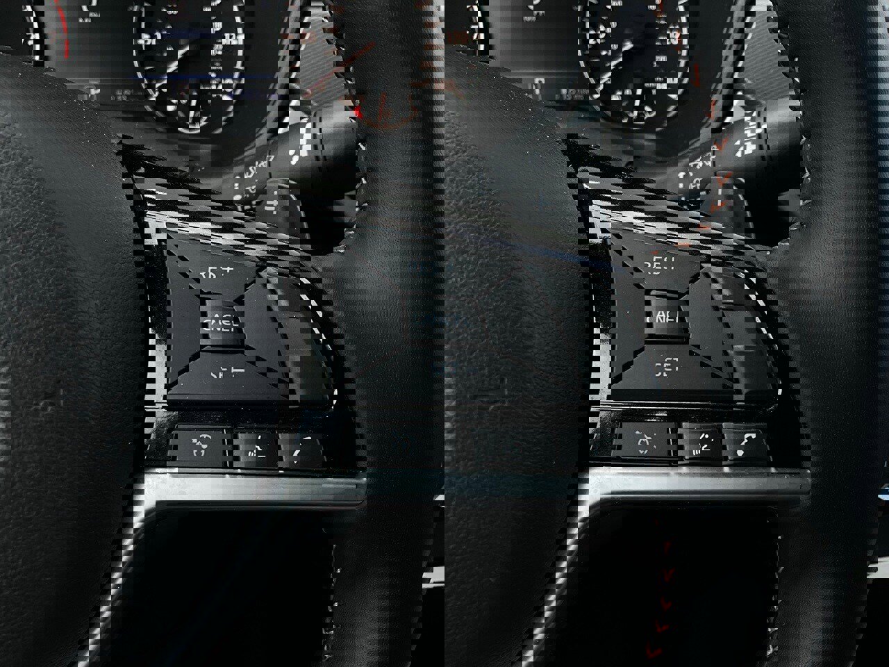 Used 2025 Nissan Altima 2.5 SR image 33