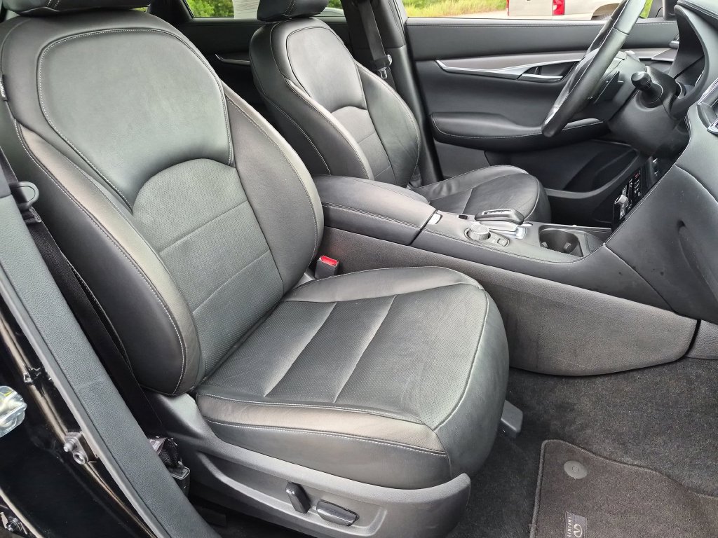 Used 2023 INFINITI QX50 Luxe FWD image 33