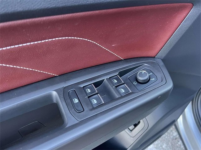 Used 2022 Volkswagen Atlas Cross Sport SEL Premium R-Line image 19