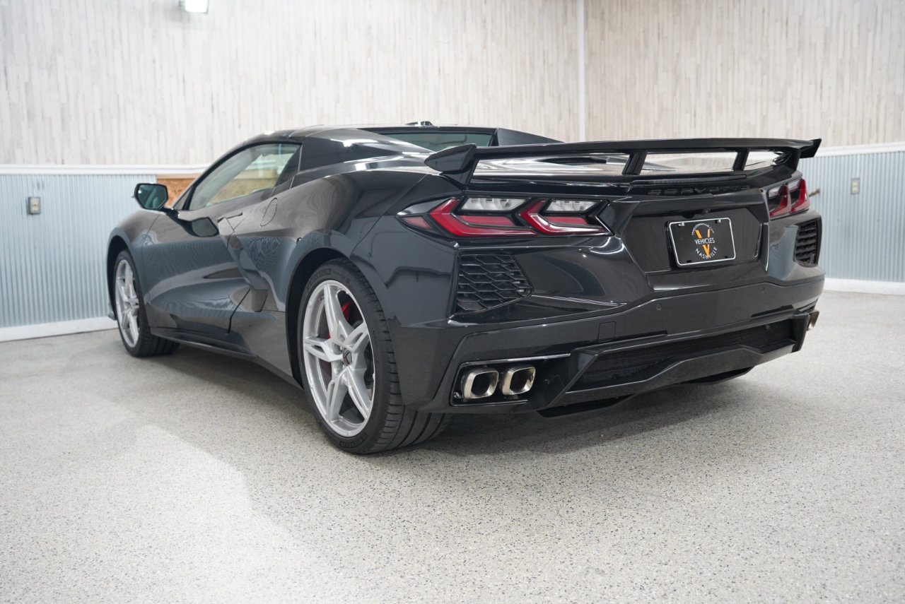 Used 2025 Chevrolet Corvette Stingray Premium Conv w/ Z51 Performance Package image 7
