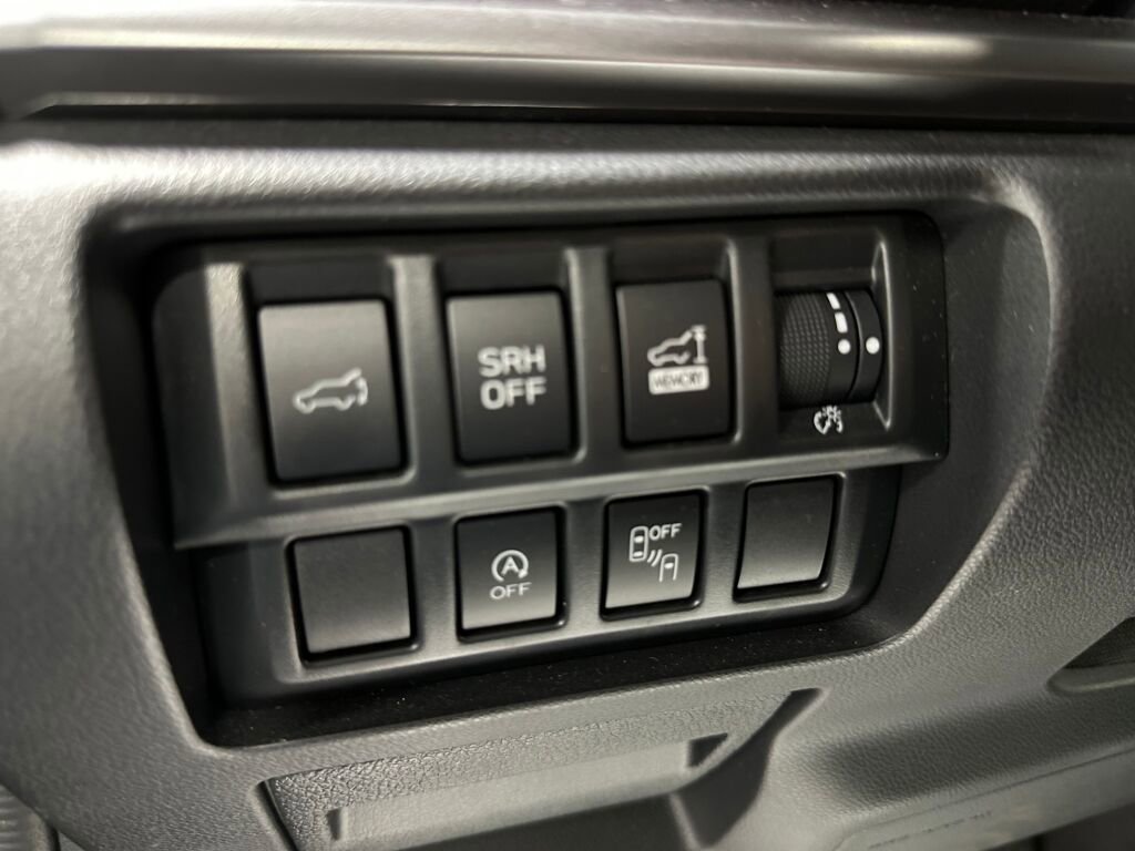 Used 2023 Subaru Forester Premium image 15