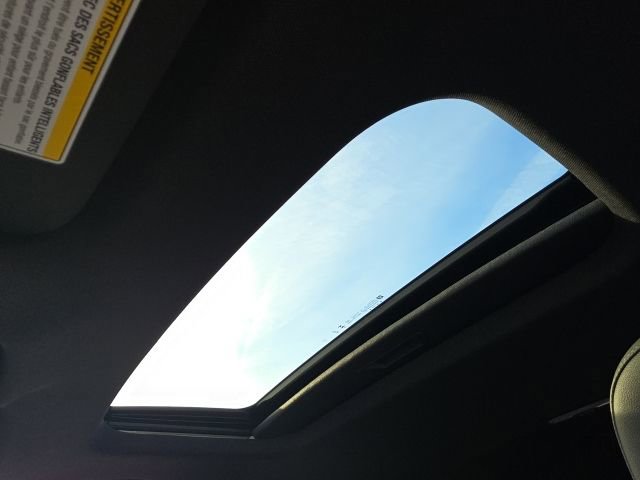 New 2026 Chevrolet Trax RS w/ Sunroof Package image 27