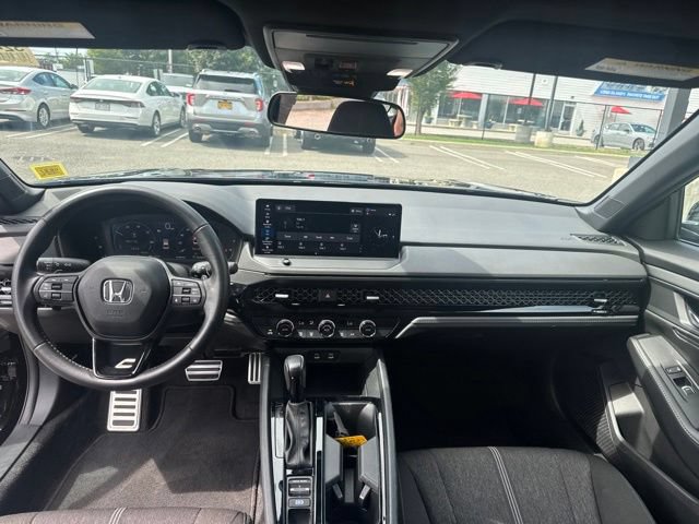 Used 2023 Honda Accord Sport image 15