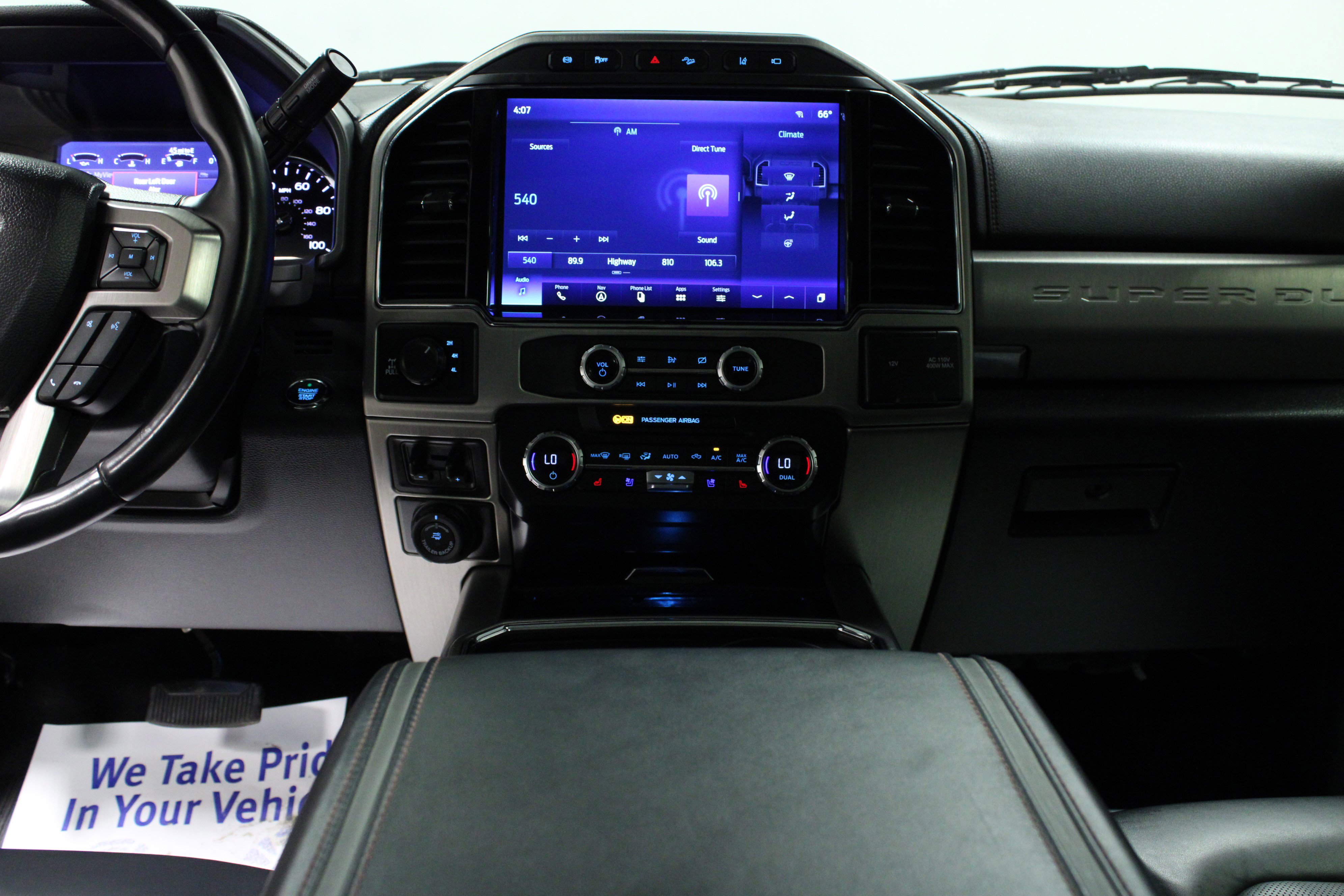 Used 2022 Ford F350 Platinum image 18