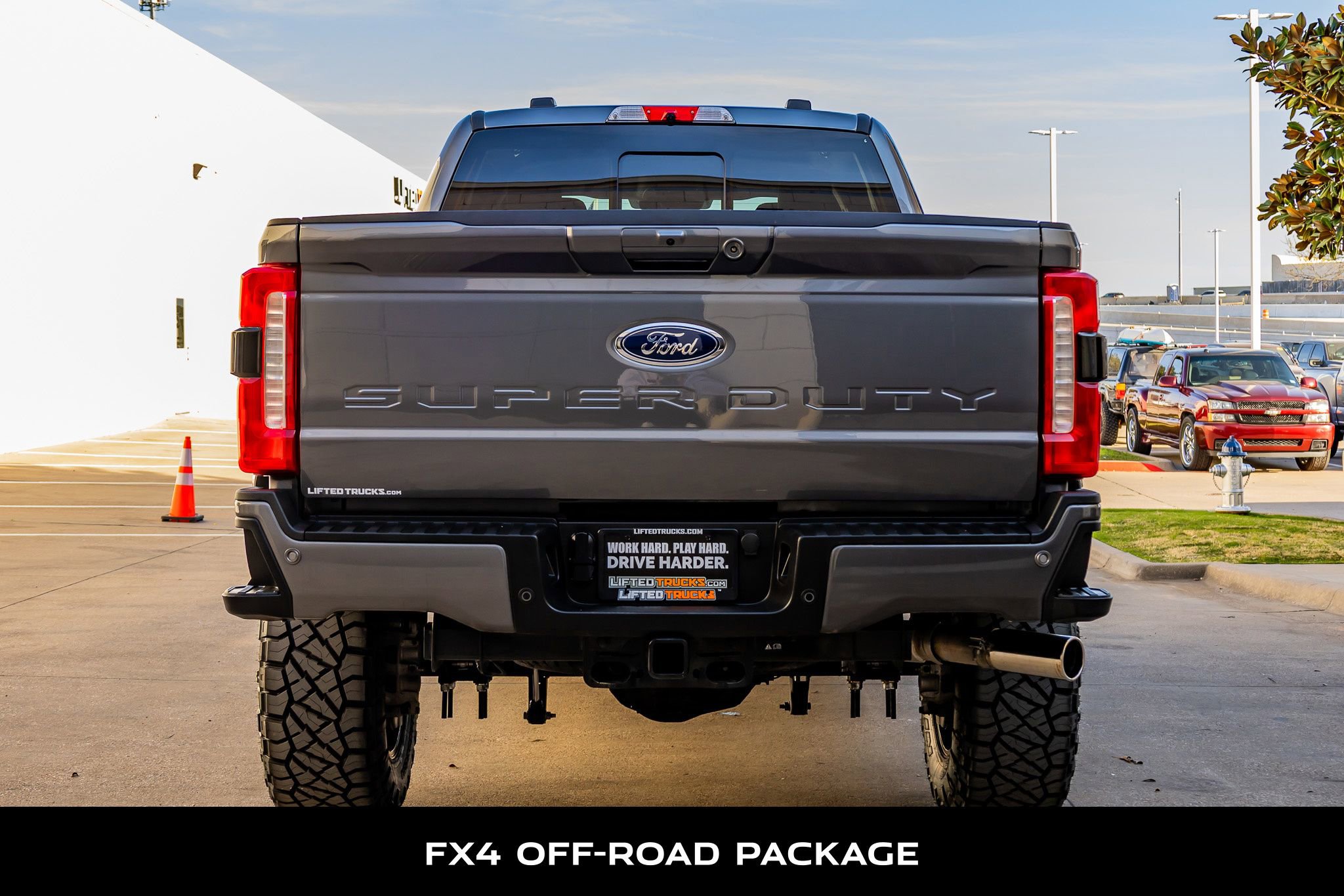 Used 2024 Ford F250 XLT w/ XLT Premium Package image 8