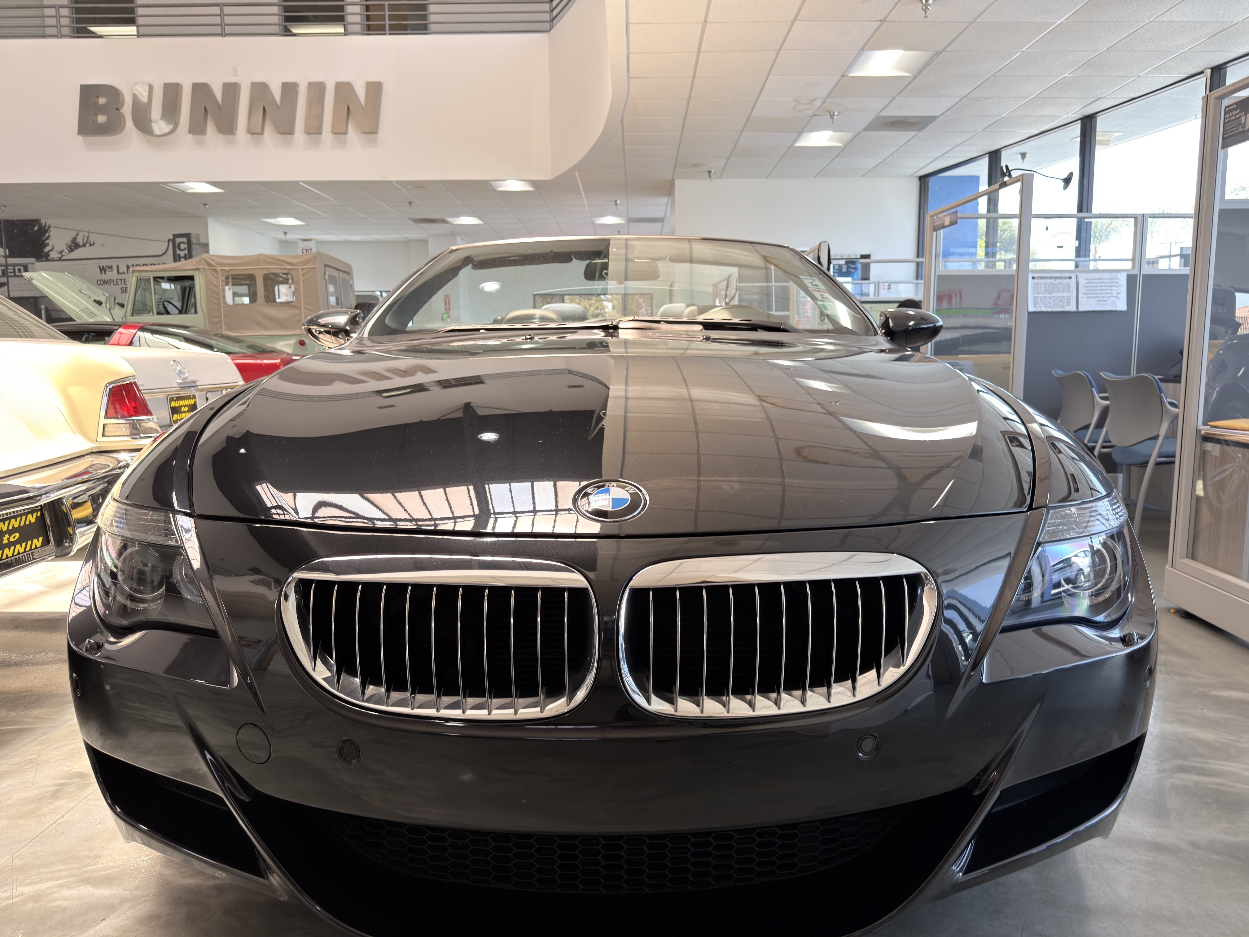 Used 2007 BMW M6 Convertible RWD image 24