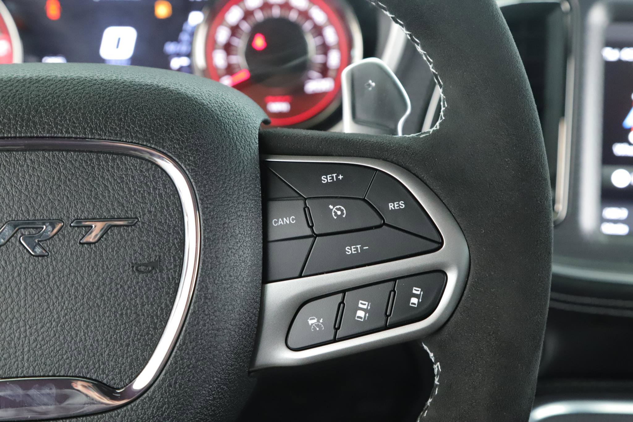 Used 2023 Dodge Challenger SRT Hellcat image 8