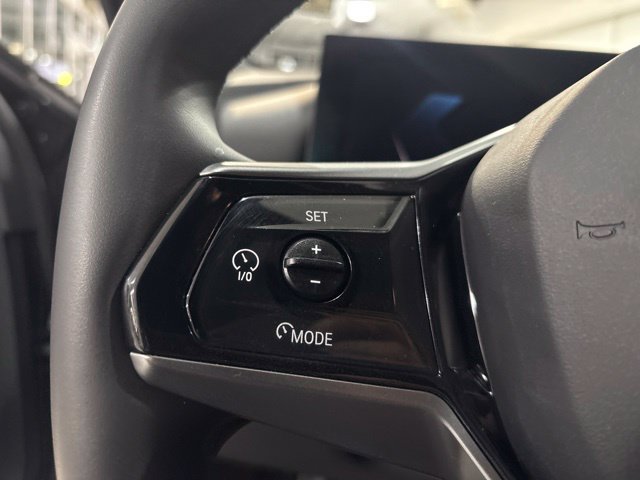Used 2024 BMW i5 eDrive40i w/ Premium Package RWD image 29