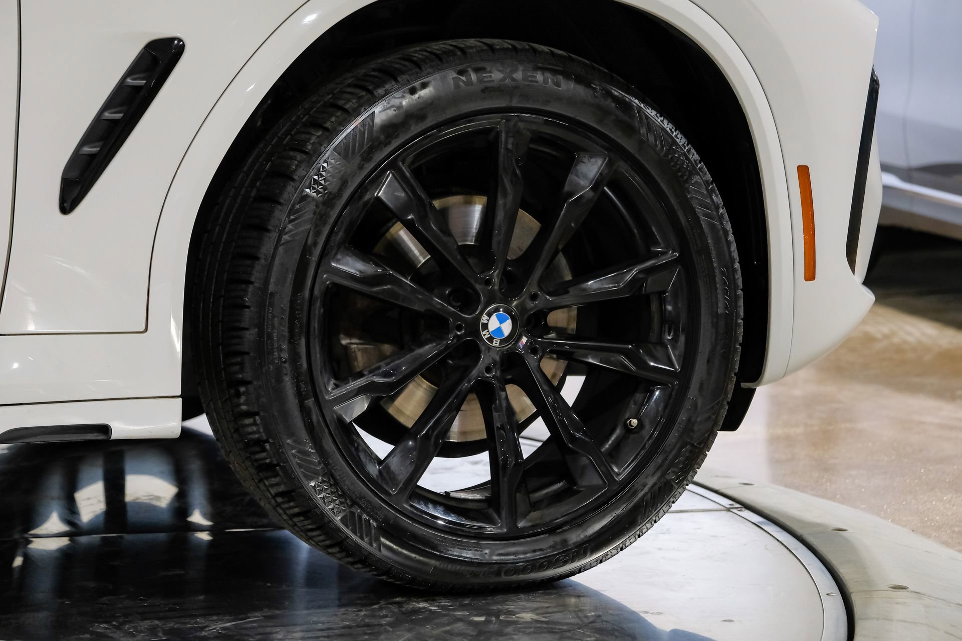 Used 2023 BMW X3 sDrive30i w/ M Sport Package image 60