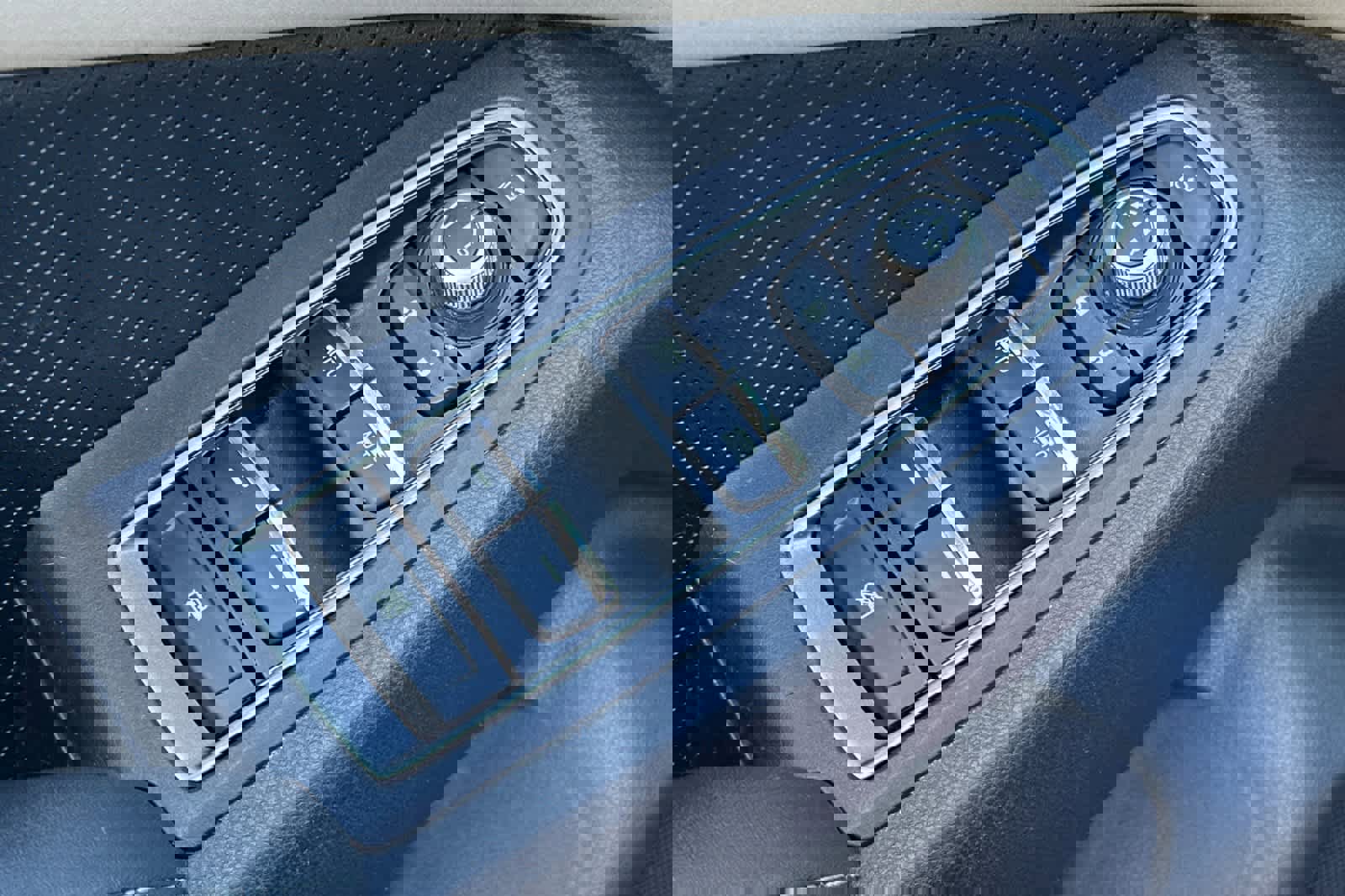 Used 2022 Subaru Ascent Touring image 13