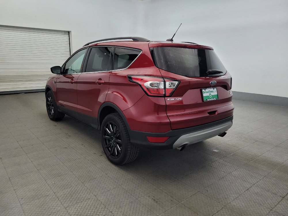 Used 2017 Ford Escape SE w/ Equipment Group 201A AWD/4WD image 5