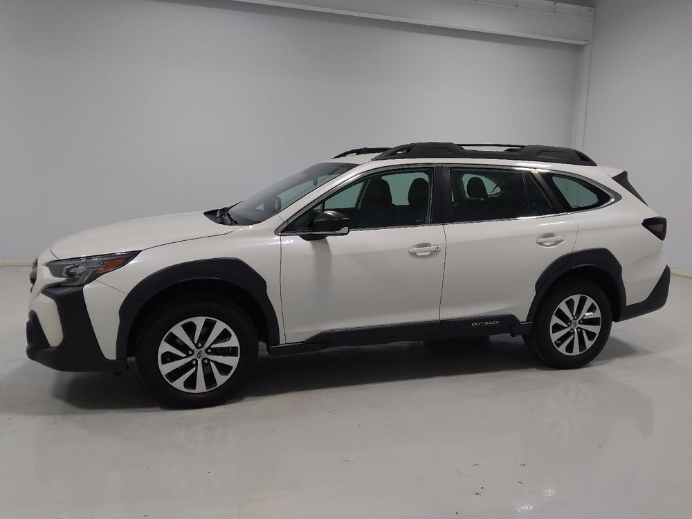 Used 2023 Subaru Outback AWD/4WD image 2