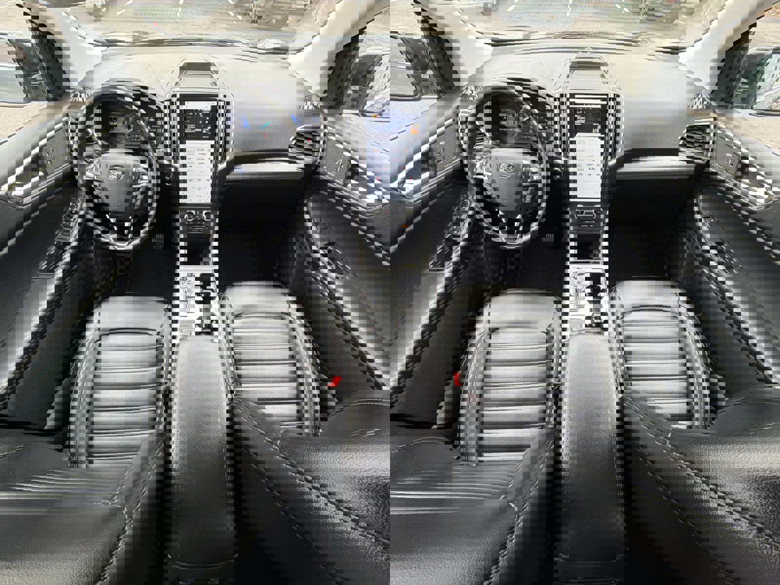 Used 2022 Ford Edge SEL image 2