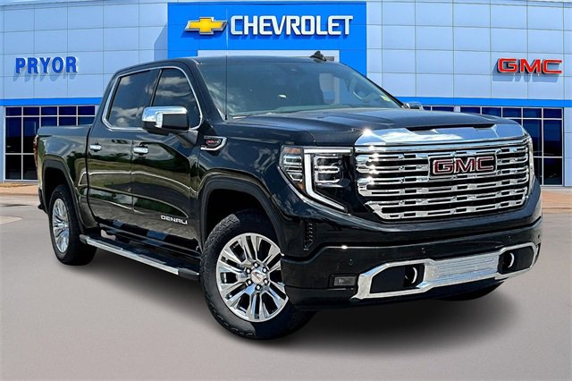 New 2025 GMC Sierra 1500 Denali w/ Technology Package