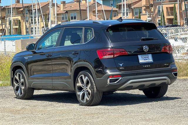 Used 2022 Volkswagen Taos SEL AWD/4WD image 6
