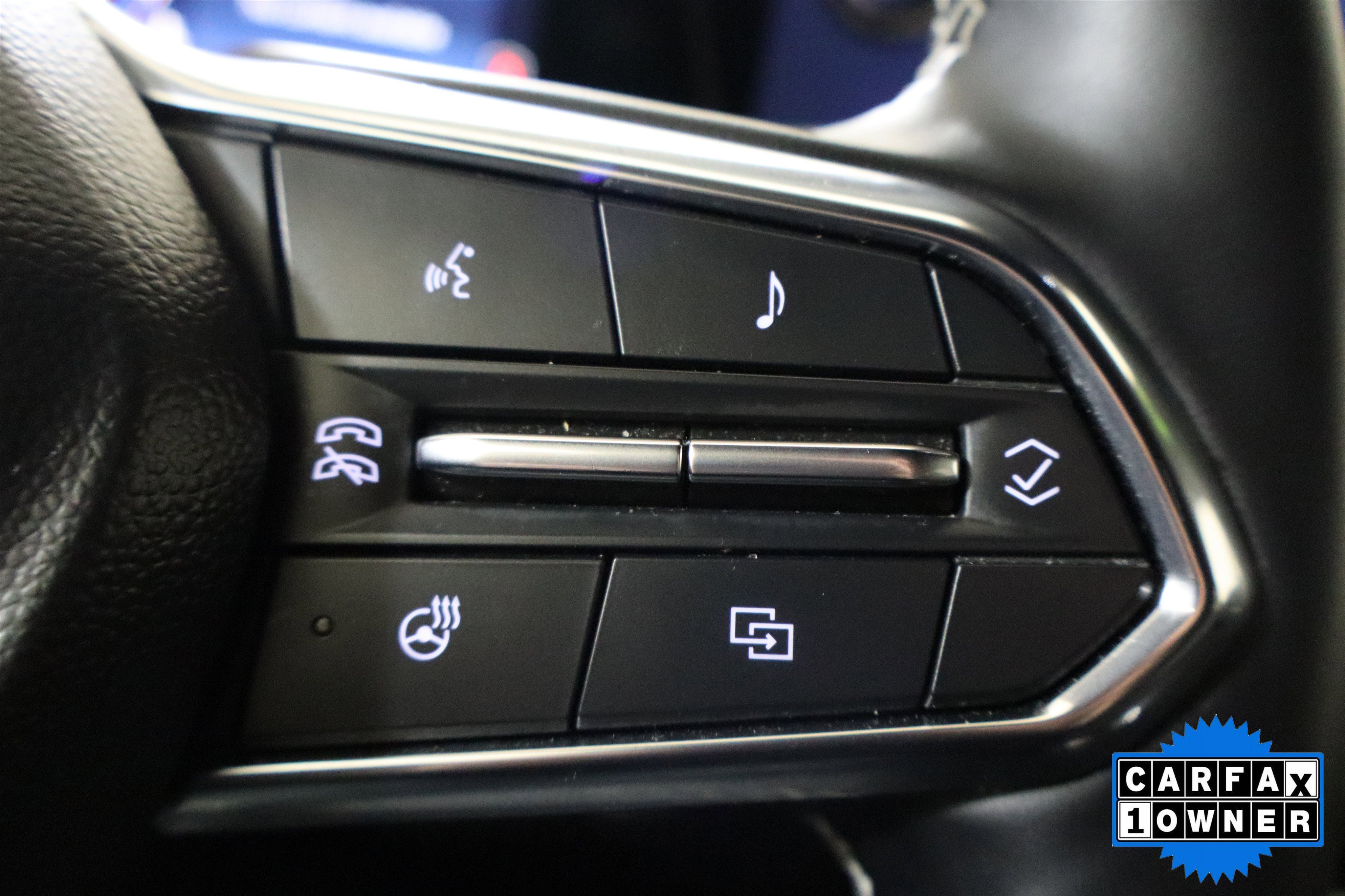 Used 2025 Chevrolet Traverse LT image 27