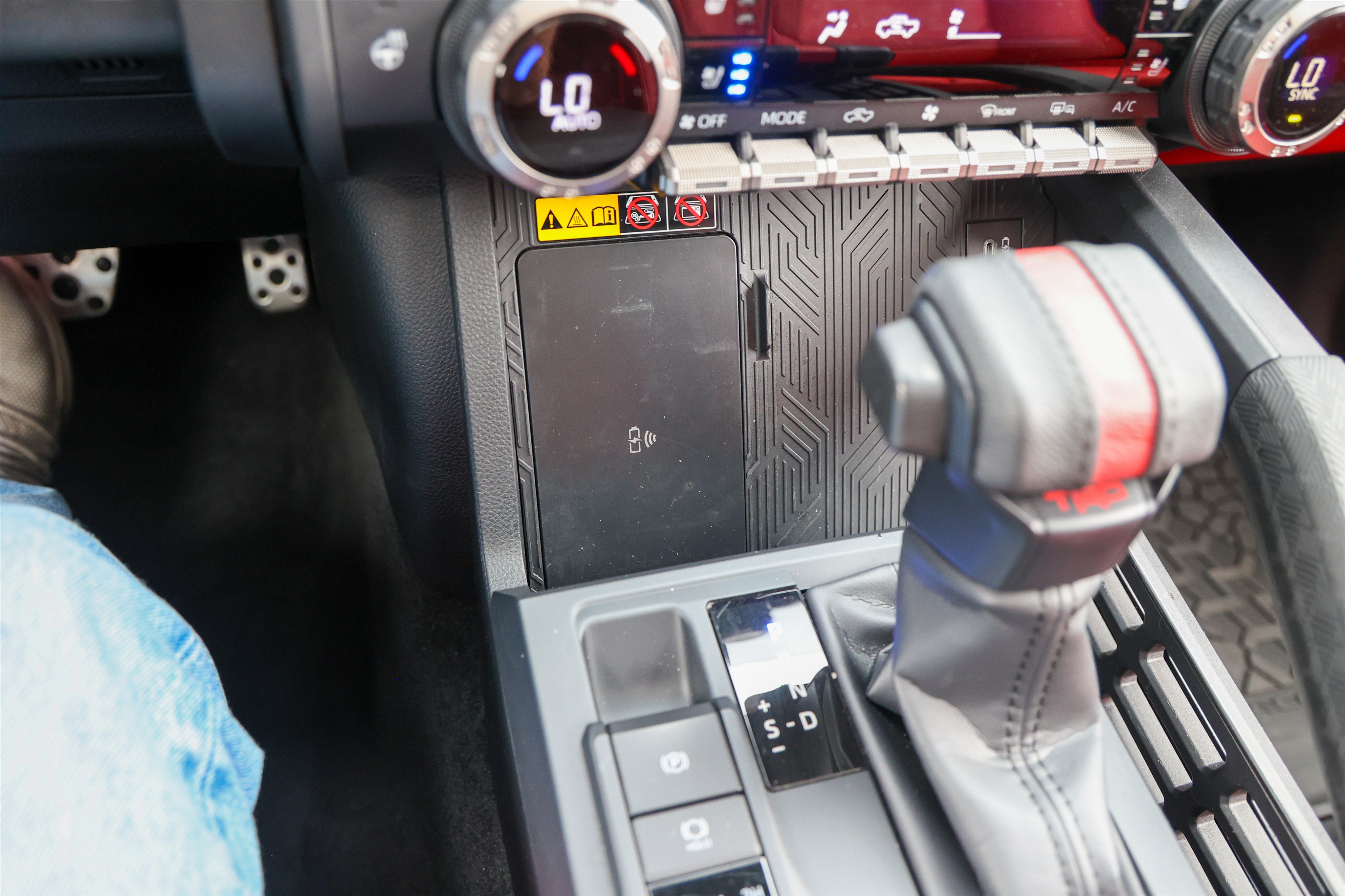 Certified 2025 Toyota Tacoma TRD Pro AWD/4WD image 28