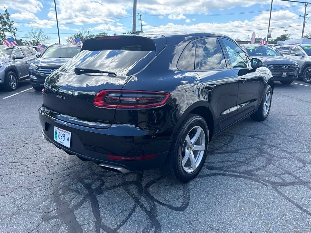 Used 2017 Porsche Macan AWD/4WD image 5