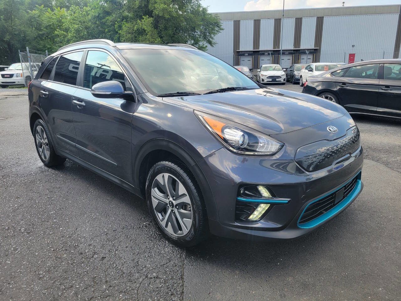 Used 2019 Kia Niro EX w/ Cold Weather Package 2.0 image 3