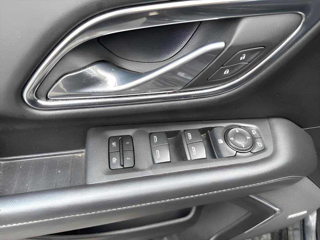 Certified 2023 Chevrolet Suburban LT image 16